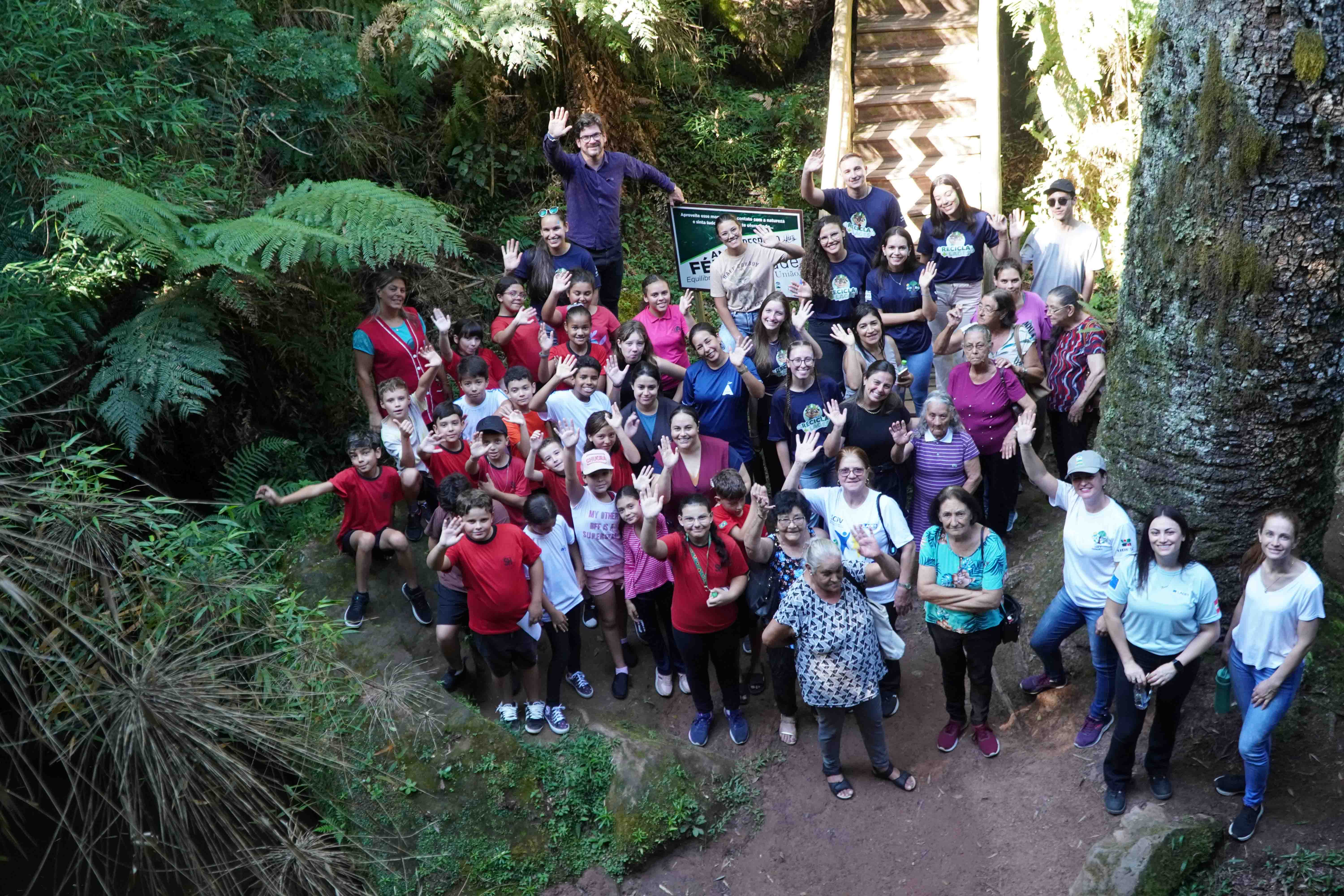 Ações com estudantes na Estação de Tratamento de Água e no Parque Natural Municipal movimentam a programação da Semana da Água em Lages